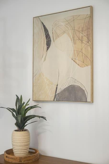 The Hoxton Nest - Stylish 1 Bed Shoreditch Flat Londra